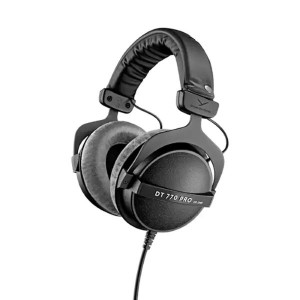 beyerdynamic DT 770 PRO 250 Ohms Closed Over-Ear Studio Headphones